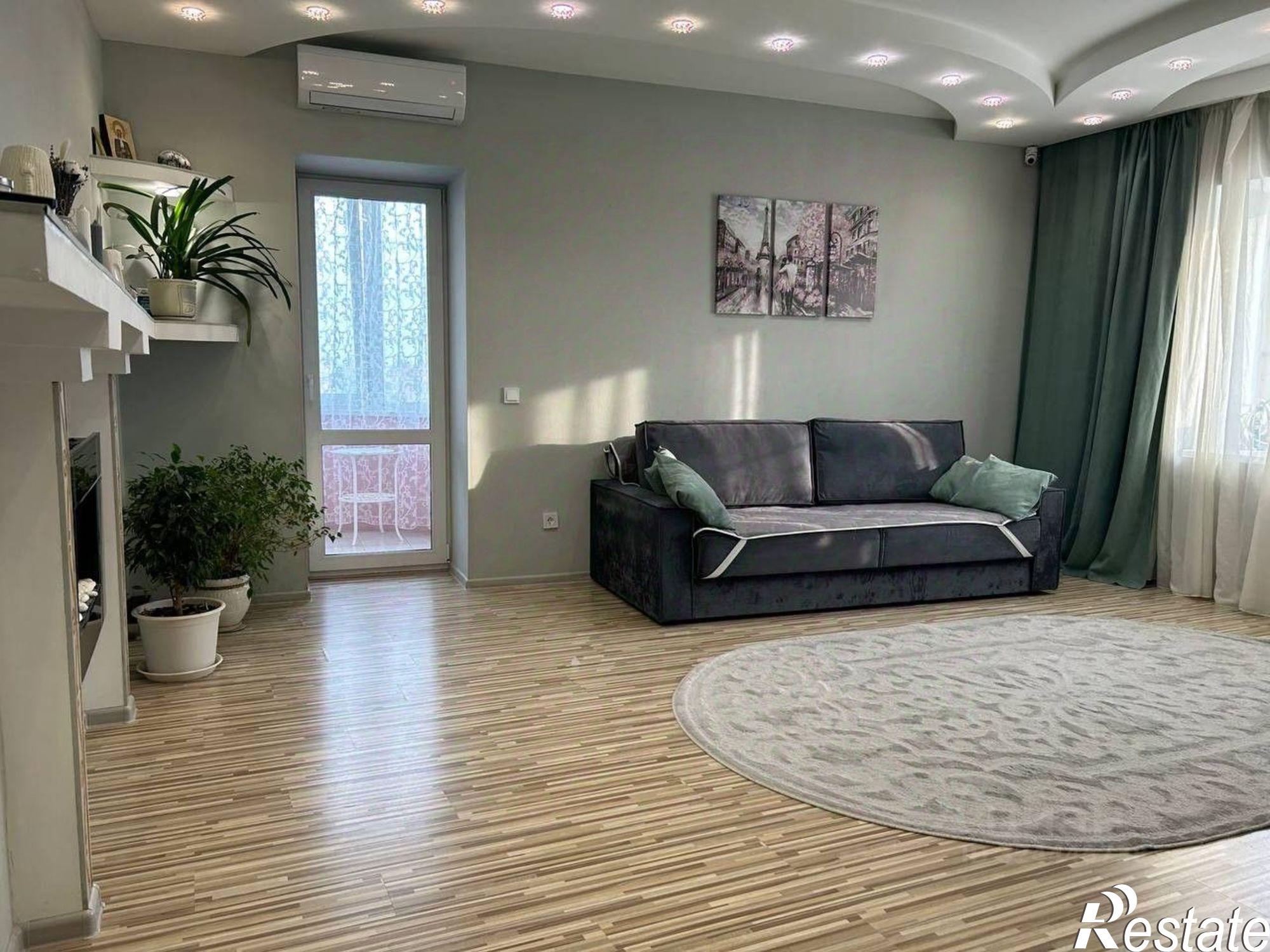 Купить квартиру за 10 300 000 рублей на улица Кутузова, 36