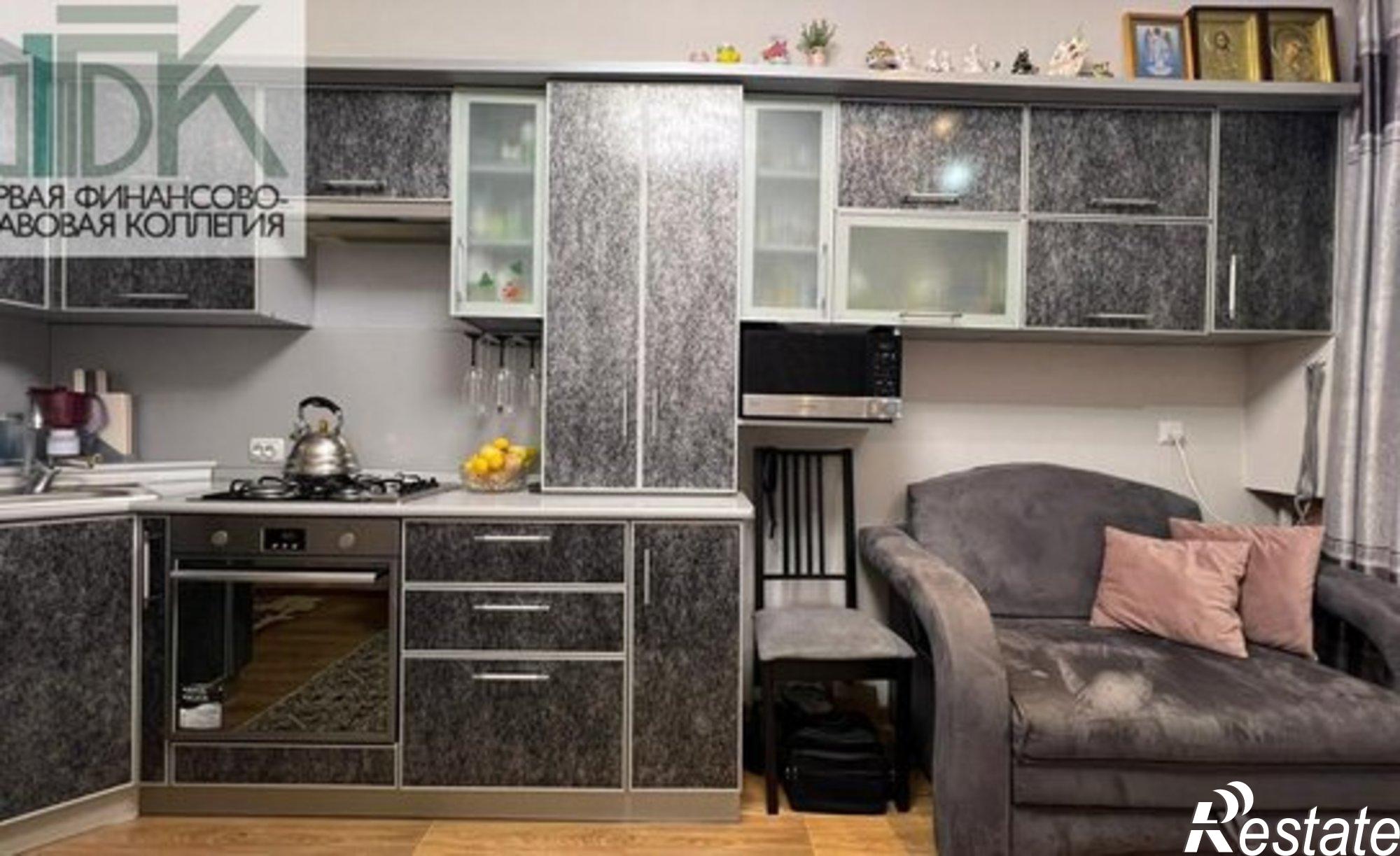 Купить квартиру за 9 300 000 рублей на ул Куликова, 33а