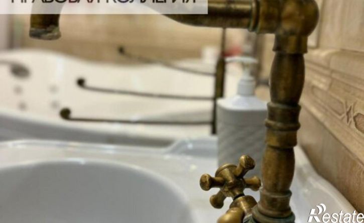 3-комн квартира улица Пландина, 17А,  д. 17А