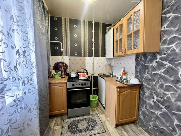2-комн квартира Ленина ул, 70