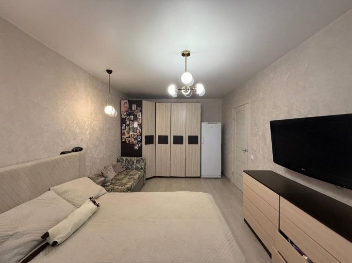 3-комн квартира Кирова ул, 25