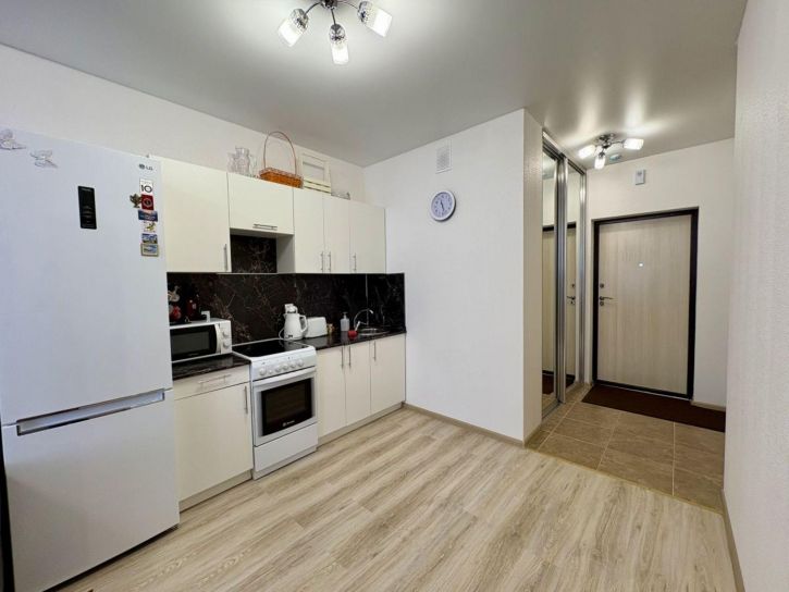 1-комн квартира Русская ул, 14