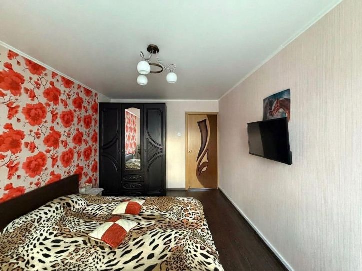 3-комн квартира Механизаторов ул, 36