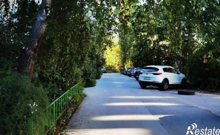 2-комн квартира Дзержинск, улица Будённого, 10
