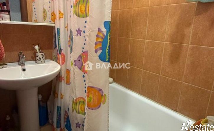 2-комн квартира мкр 3-й, 18,  д. 18