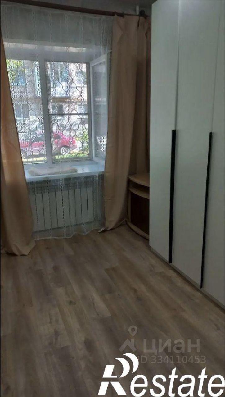 2-комн квартира улица Везломцева, 17,  д. 17