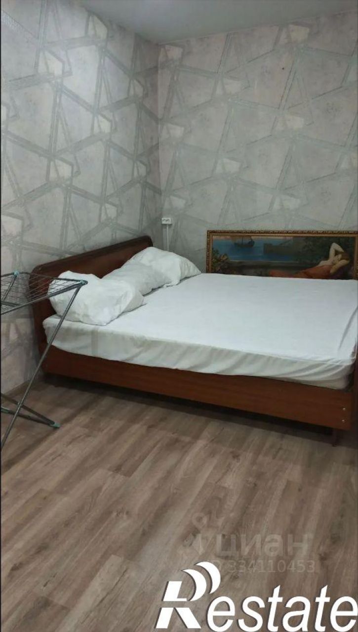 2-комн квартира улица Везломцева, 17,  д. 17